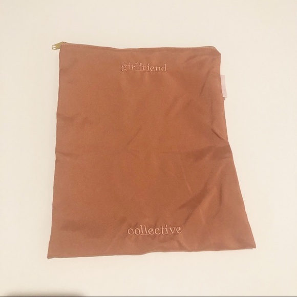 GIRLFRIEND COLLECTIVE Recycled Pink Pouch - Picture 1 of 4